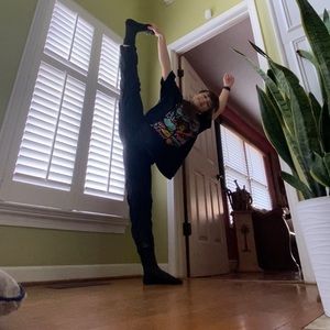 Meet your Posher, Laney